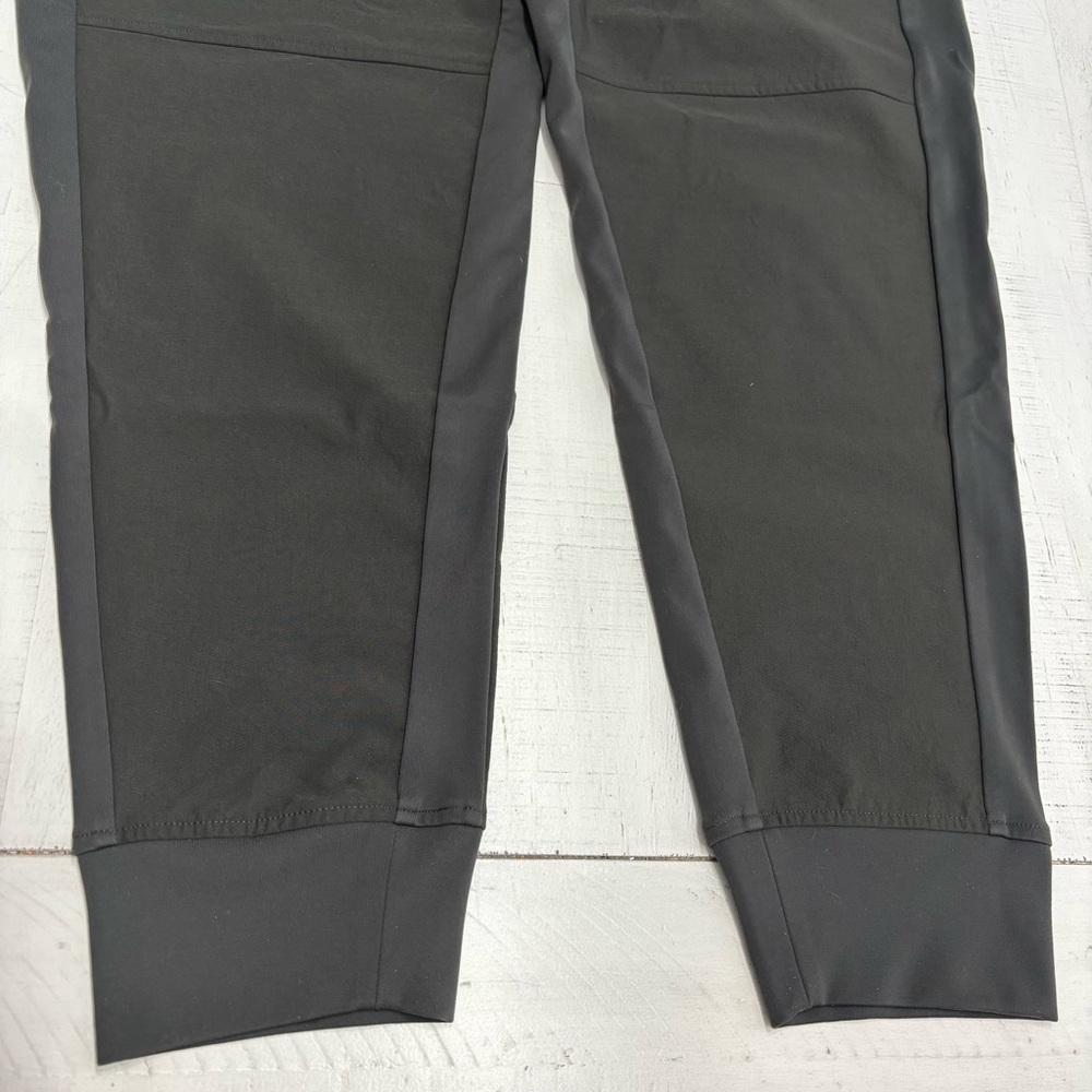 Athleta Highlands Green Hybrid Trek Jogger Size 16 Pants NWOT - Picture 10 of 12